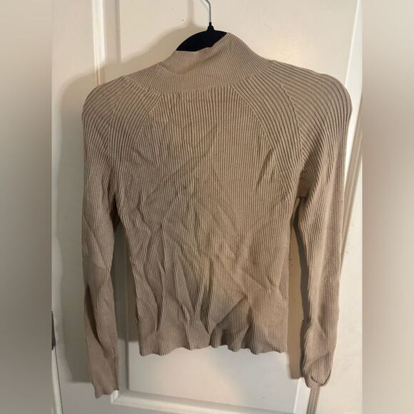 Lush Beige Ribbed Cut-Out mock neck sweater tan size small EUC - Picture 3 of 3